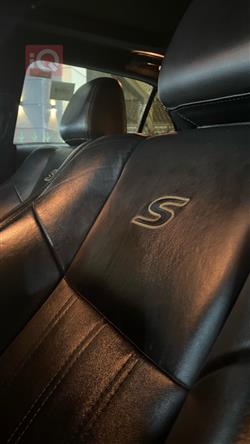 کرایسلەر 300